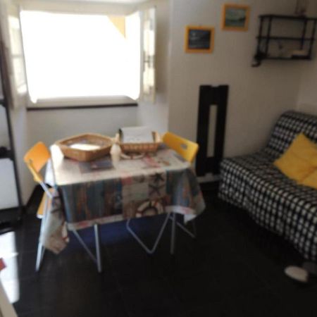 Bilocale Centro Storico - Via Sant' Erasmo Διαμέρισμα Bonassola Εξωτερικό φωτογραφία